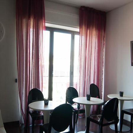 Eh13 Luxury Accommodation คาตาเนีย ภายนอก รูปภาพ
