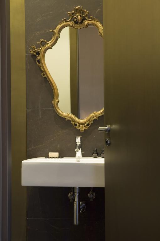 Eh13 Luxury Accommodation คาตาเนีย ภายนอก รูปภาพ